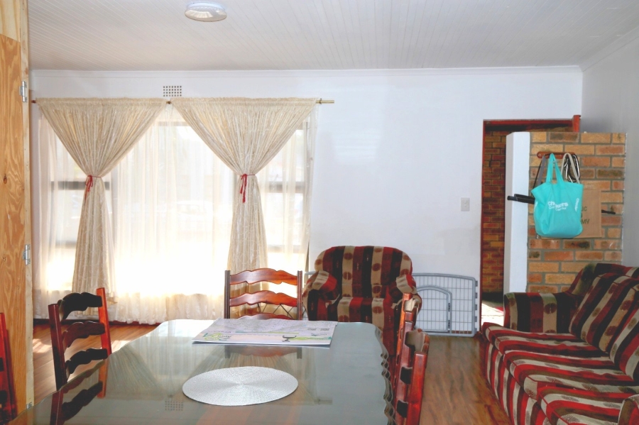 11 Bedroom Property for Sale in Ravensmead Western Cape